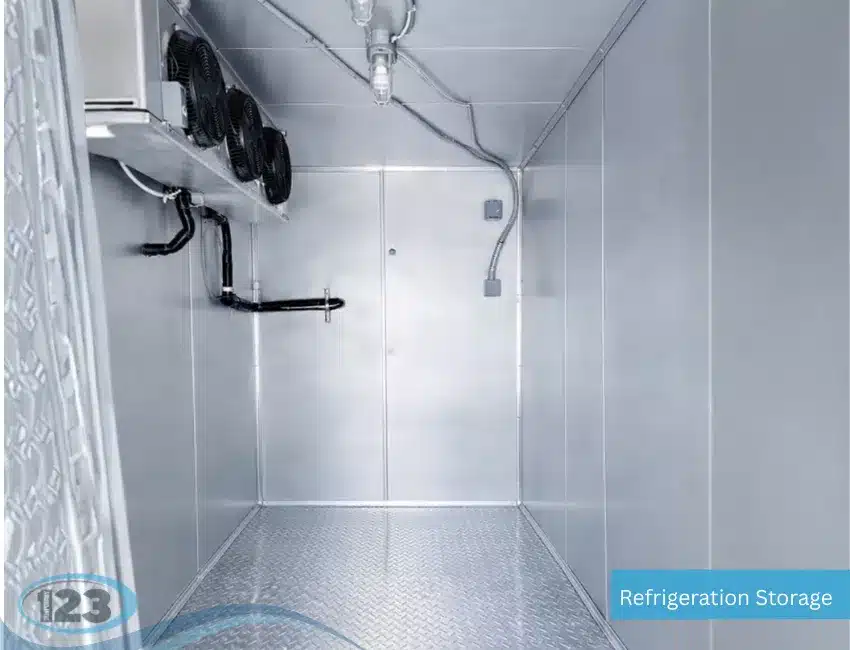 Temperature-controlled storage container for perishable goods management